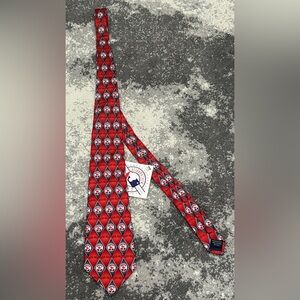 Boston Red Sox MLB silk tie by Eagle Neckwear is a 100% silk